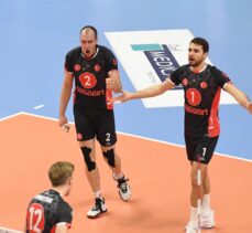 Voleybol: AXA Sigorta Efeler Ligi