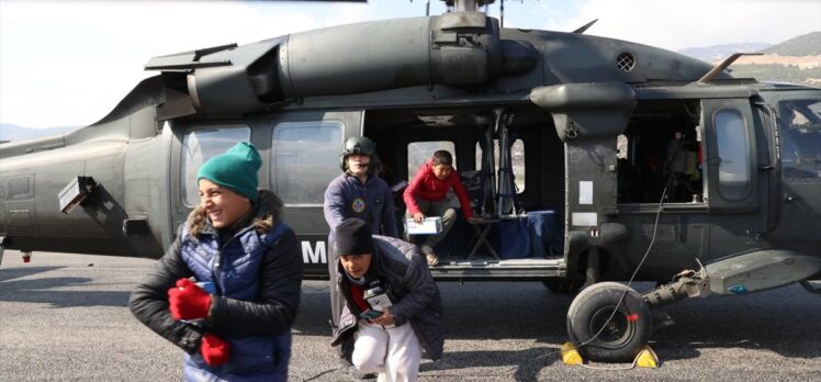 Bakan Kurum, depremzede çocukların helikoptere binme hayalini gerçekleştirdi