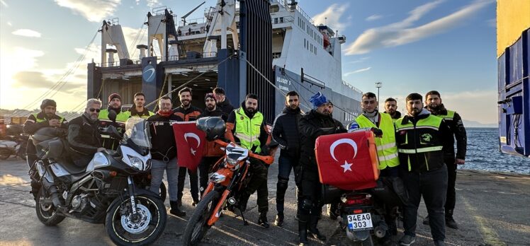 Çeşme Limanı'ndan deprem bölgesi için ikinci yardım gemisi yola çıktı