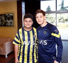 Depremzede Mehmet Akif Ağaç, Fenerbahçe'nin konuğu oldu