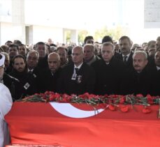 Eski CHP Genel Başkanı ve Antalya Milletvekili Baykal için Ahmet Hamdi Akseki Camisi'nde tören düzenlendi