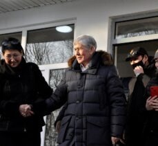 Kırgızistan'da 3,5 yıldır tutuklu olan eski Cumhurbaşkanı Atambayev hapishaneden çıktı