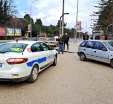 Ordu'daki trafik kazasında 3'ü çocuk 4 kişilik depremzede aile yaralandı