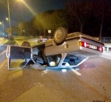 Pendik'te devrilen otomobilin sürücüsü yaralandı