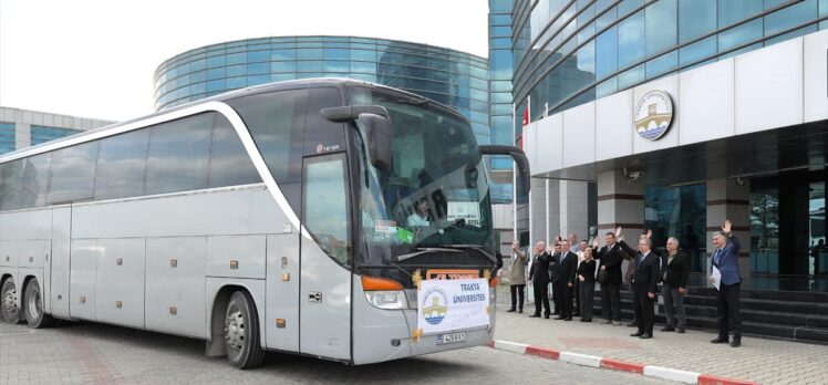 Trakya Üniversitesinin afetzedeler için kurduğu merkezde görev alacak yeni ekip yola çıktı