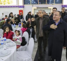 Adalet Bakanı Bozdağ, Diyarbakır'da iftar programına katıldı: