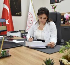 Ahıska Türkü kadın doktor, gönüllü olarak kaldığı Hakkari'de başhekimliğe yükseldi