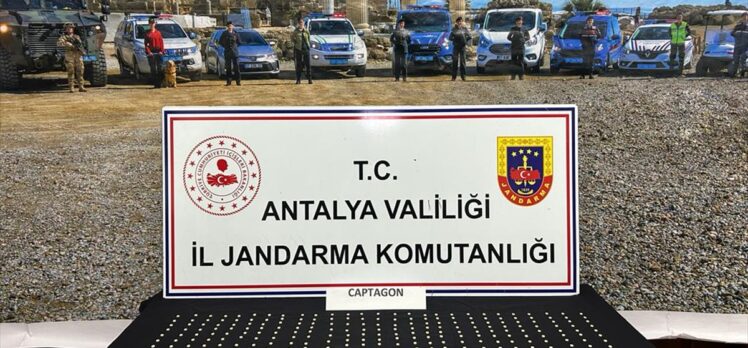 Antalya'da uyuşturucu operasyonunda 2 şüpheli yakalandı