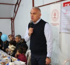 Bakan Ersoy, Malatya'da iftar programında konuştu: