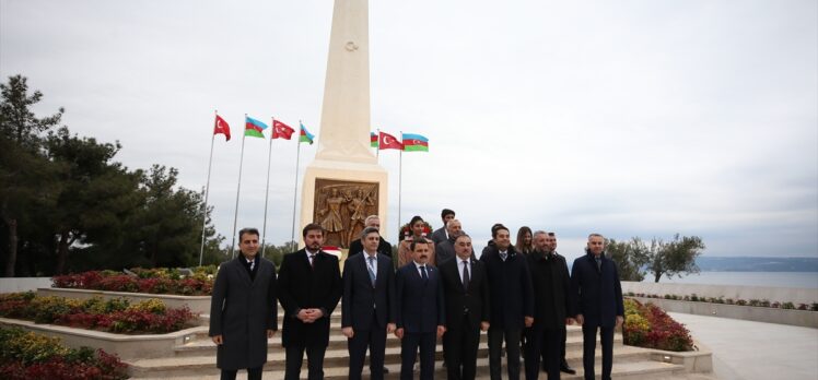 Çanakkale Savaşları'nda şehit olan Azerbaycanlı askerler anısına yapılan anıt açıldı