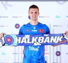 Halkbank, CEV Şampiyonlar Ligi'nde çeyrek final ilk maçına çıkıyor