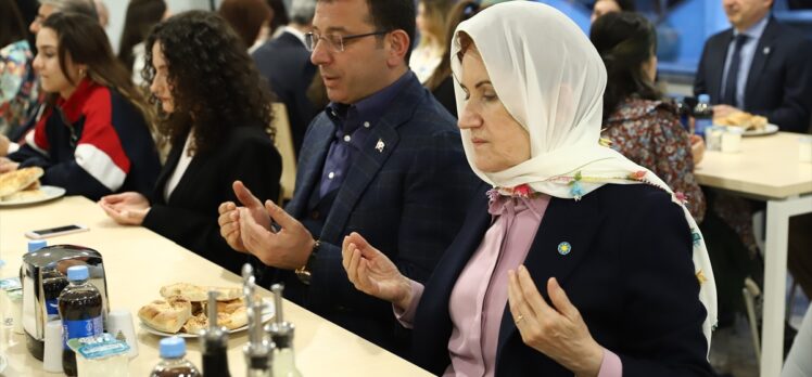 İYİ Parti Genel Başkanı Akşener, üniversite öğrencileriyle iftar yaptı