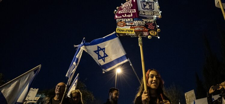 Netanyahu hükümetinin yargı düzenlemesi Batı Kudüs'te protesto edildi