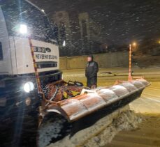 Nevşehir'de kar yağışı ulaşımda aksamalara neden oldu