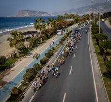 Türkiye Kış Bisiklet Yarışları Serisi'nin son ayağı Alanya'da yapıldı