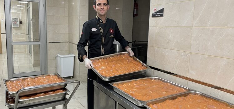 İç Anadolu'daki öğrenci yurtlarında kalan depremzedelerin ilk iftarı