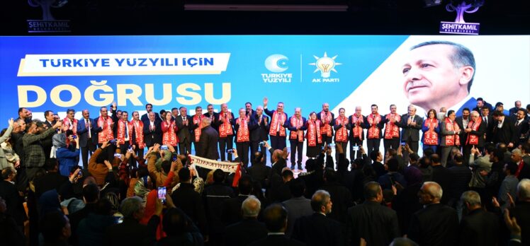 Bakan Bilgin, AK Parti'nin Gaziantep'teki milletvekili aday tanıtım toplantısına katıldı: