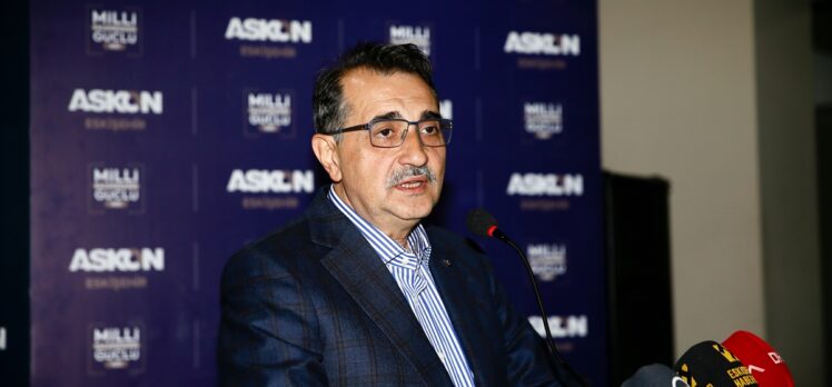 Bakan Dönmez, ASKON Eskişehir Şubesinin iftar programında konuştu: