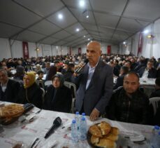 Bakan Kirişci Kahramanmaraş'ta depremzedelerle iftar yaptı