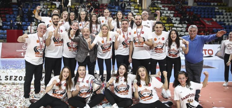 Voleybol Kadınlar 1. Lig final etabı Bolu'da sona erdi