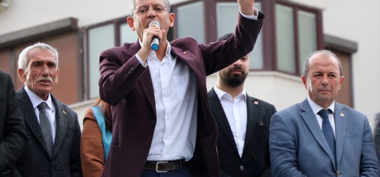 CHP Grup Başkanvekili Özgür Özel, Manisa'da partililere hitap etti: