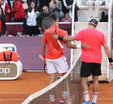 Djokovic, Sırbistan Açık Tenis Turnuvası'na çeyrek finalde veda etti