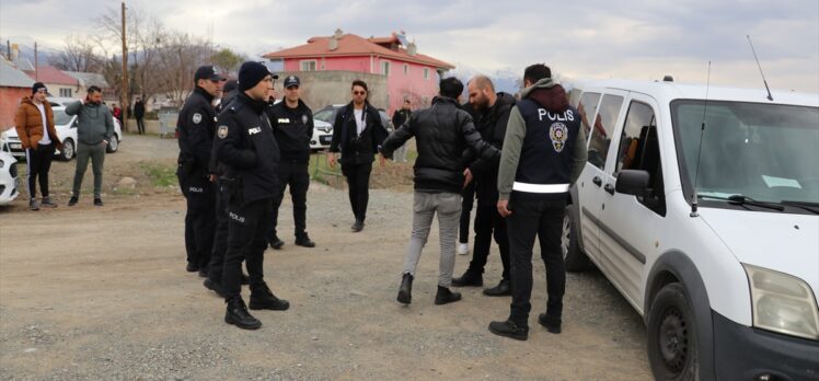 Erzincan'da amatör maç sırasında tribünde arbede yaşandı, 5 kişi gözaltına alındı