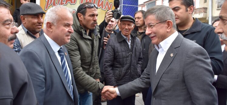 Gelecek Partisi Genel Başkanı Davutoğlu, Konya'da esnaf ziyaretinde bulundu: