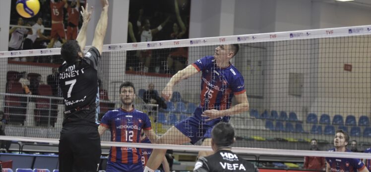 Voleybol: AXA Sigorta Efeler Ligi