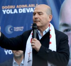 İçişleri Bakanı Soylu, Bayrampaşa'da halka hitap etti: