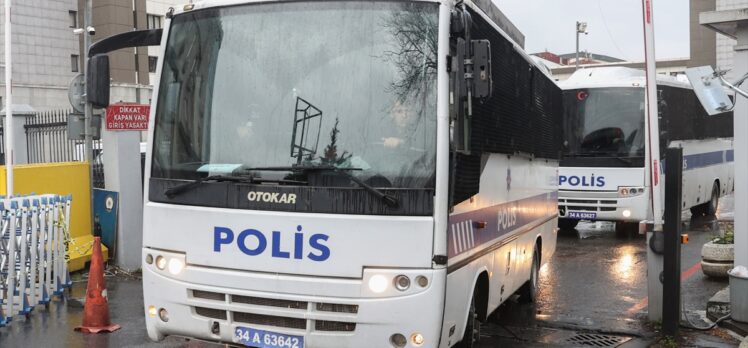 İstanbul merkezli tapuda rüşvet operasyonunda 66 şüpheli adliyede