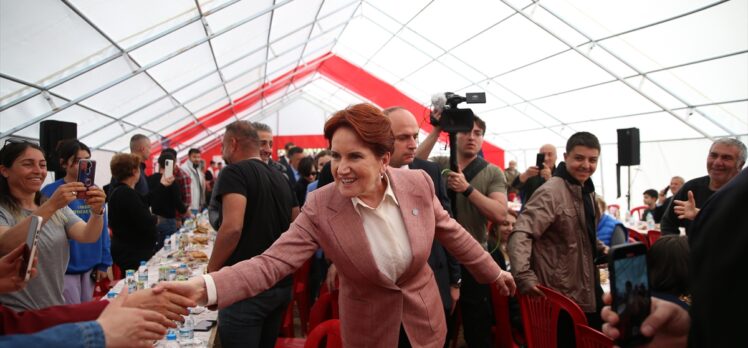 İYİ Parti Genel Başkanı Meral Akşener, Malatya'da depremzedelerle buluştu: