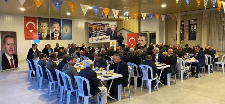 Nevşehir'de AK Parti milletvekili adayları seçmenle buluştu