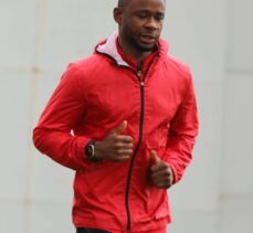 Sivasspor'da sakatlanan Leke James, Giresunspor maçı kadrosundan çıkarıldı