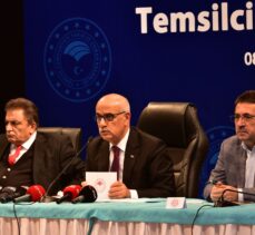 Tarım ve Orman Bakanı Kirişci, Burdur'da tarım sektörü temsilcileriyle buluştu: