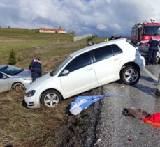 Yozgat'ta aynı bölgede meydana gelen iki trafik kazasında bir kişi öldü, 8 kişi yaralandı