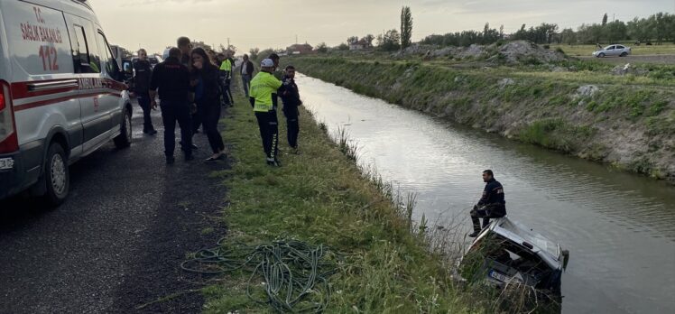 Aksaray'da sulama kanalına düşen araçta 1 kişi öldü