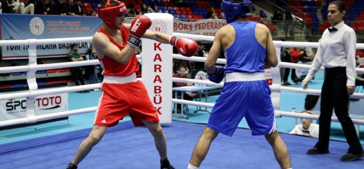 Gençler A Türkiye Boks Şampiyonası, Karabük'te devam ediyor