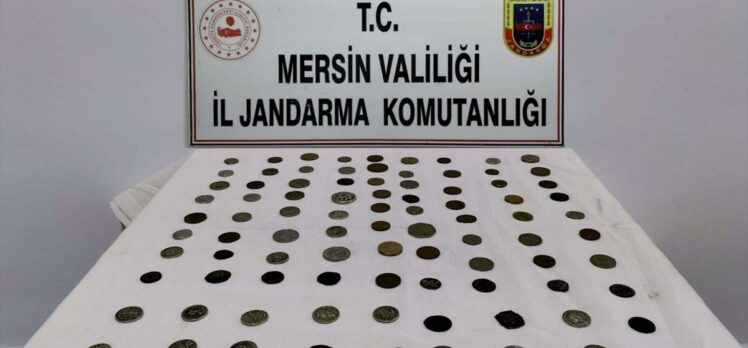 Mersin'de tarihi eser kaçakçılığı operasyonunda 118 sikke bulundu