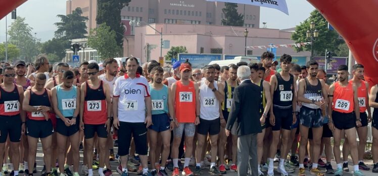 Samsun'da 19 Mayıs Yarı Maratonu başladı