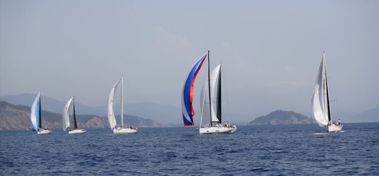 Şarık Tara-Atatürk'ü Anma Gençlik Kupası Yelken Yarışları, Göcek'te başladı