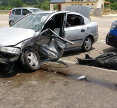 Adana'da trafik kazasında 1 kişi öldü, 4 kişi yaralandı