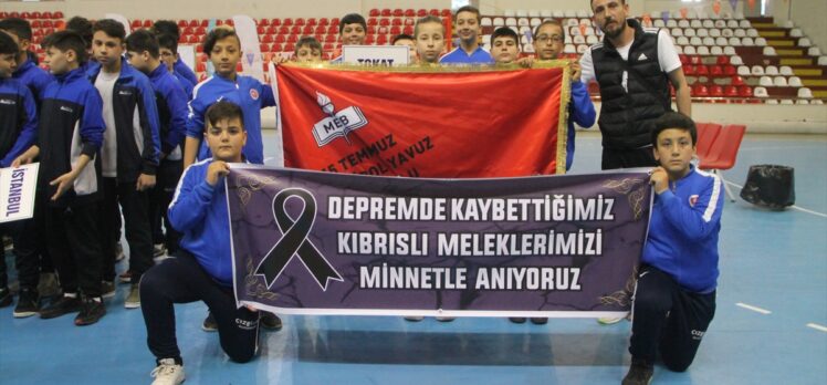 Amasya'da Küçükler Voleybol Türkiye Şampiyonası başladı