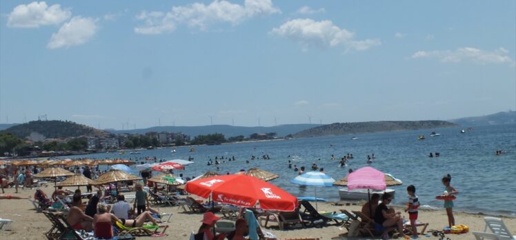 Ayvalık ve Erdek'te Kurban Bayramı tatili yoğunluğu yaşanıyor