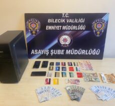 Bilecik ve İstanbul'da yakalanan telefonla dolandırıcılık şüphelisi 5 kişi tutuklandı