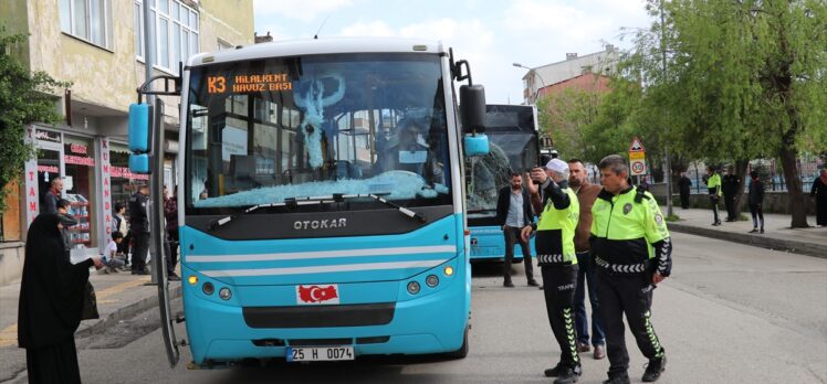 GÜNCELLEME – Erzurum'da şehir içi otobüslerinin karıştığı kazada 15 yolcu yaralandı