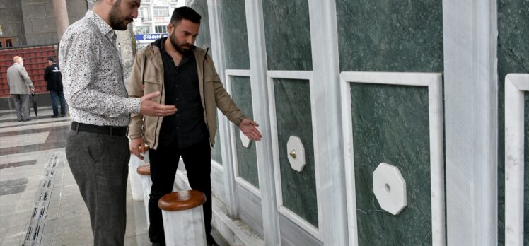 Erzurum'daki tarihi caminin muslukları köpekli hırsızların hedefinde