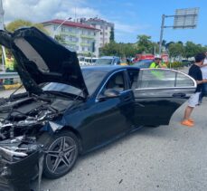 Galatasaraylı futbolcu Barış Alper Yılmaz, Giresun'da trafik kazası geçirdi