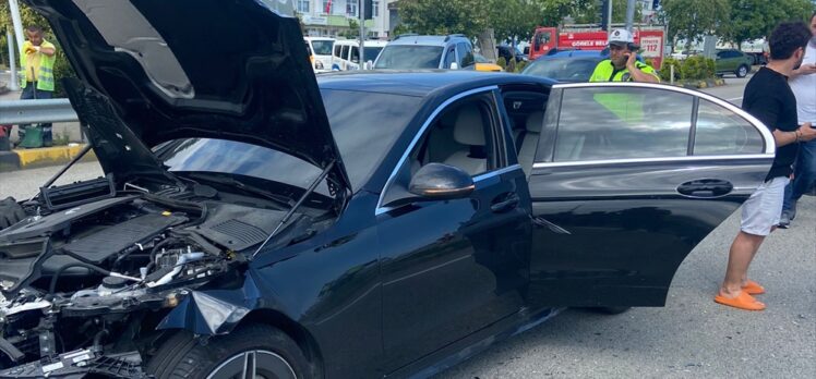 Galatasaraylı futbolcu Barış Alper Yılmaz, Giresun'da trafik kazası geçirdi