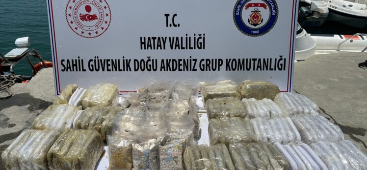 Hatay'da 43 bin uyuşturucu hap ve 26 kilogram esrar ele geçirildi